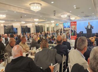 Elegant Dinner with Dignitaries at Brighton-Le-Sands, Sydney.